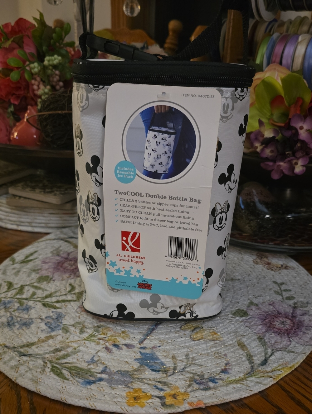 NWT Disney Mickey Mouse TwoCool Double Bottle Bag.